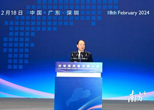 省委书记黄坤明在大会上发表讲话。南方+记者 王辉 石磊 摄