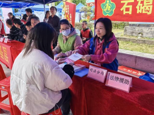 （法治）精准普法+法援护航，石碣保障返岗复工有力度有温度