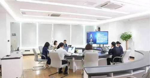 首个无真人仲裁秘书国际仲裁庭审