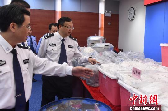 广东警方破特大跨国贩卖可卡因案缴获可卡因1331公斤